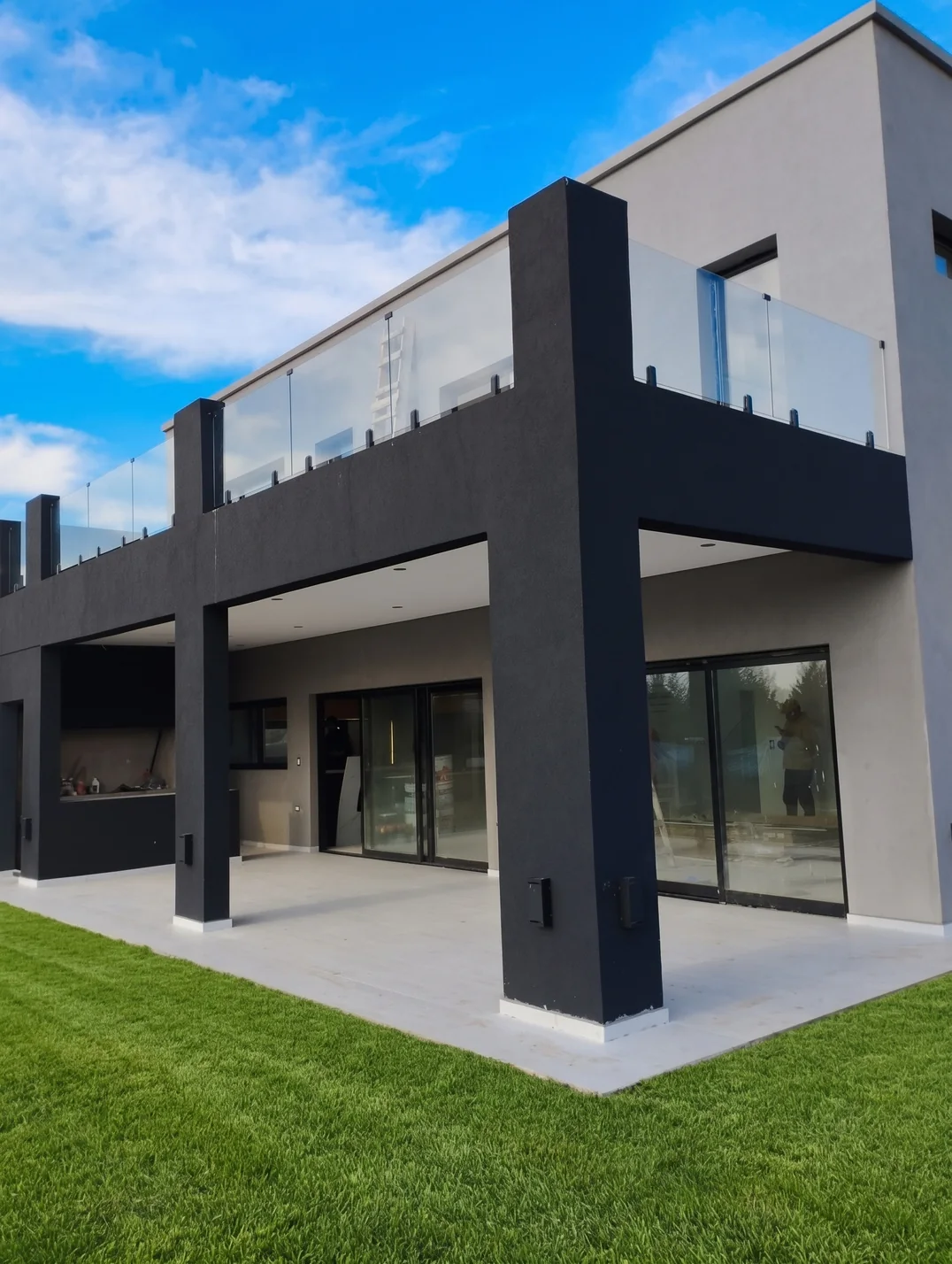 Aberturas y barandas en barrio privado Alameda